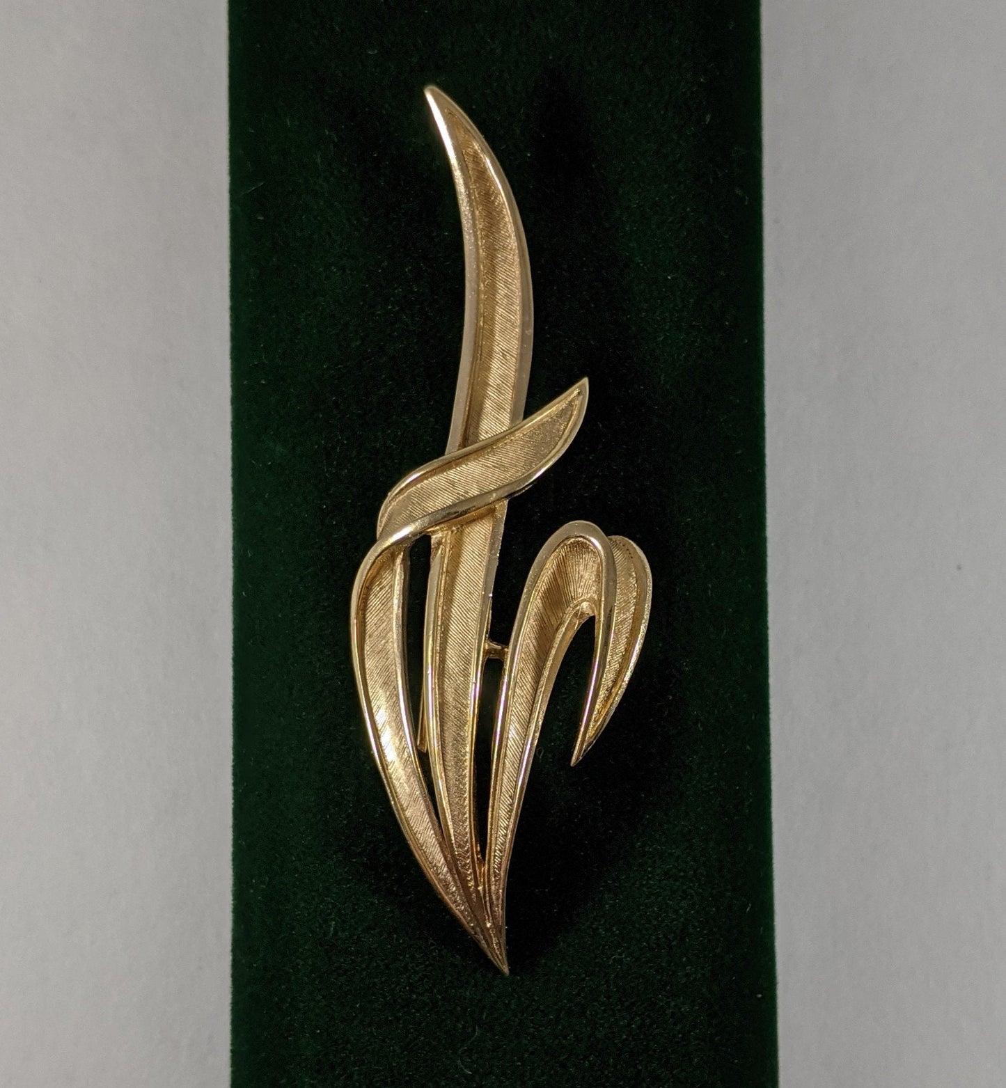 Trifari statement brooch, signed gold tone costume jewelry, vintage 1960s designer leaf pin, elegant scarf or jacket accessory