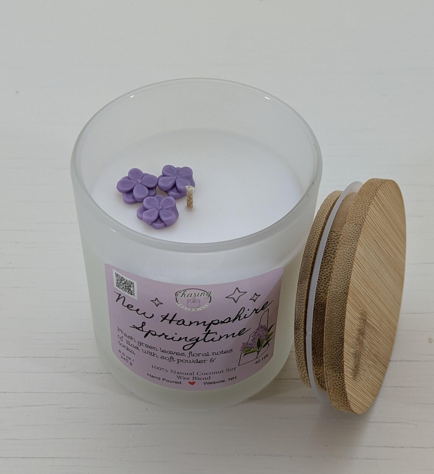 Lilac Coco-Soy Candle – 8.5 oz | Hand-Poured in Frosted Jar with Bamboo Lid | Phthalate-Free | New Hampshire Springtime Scent