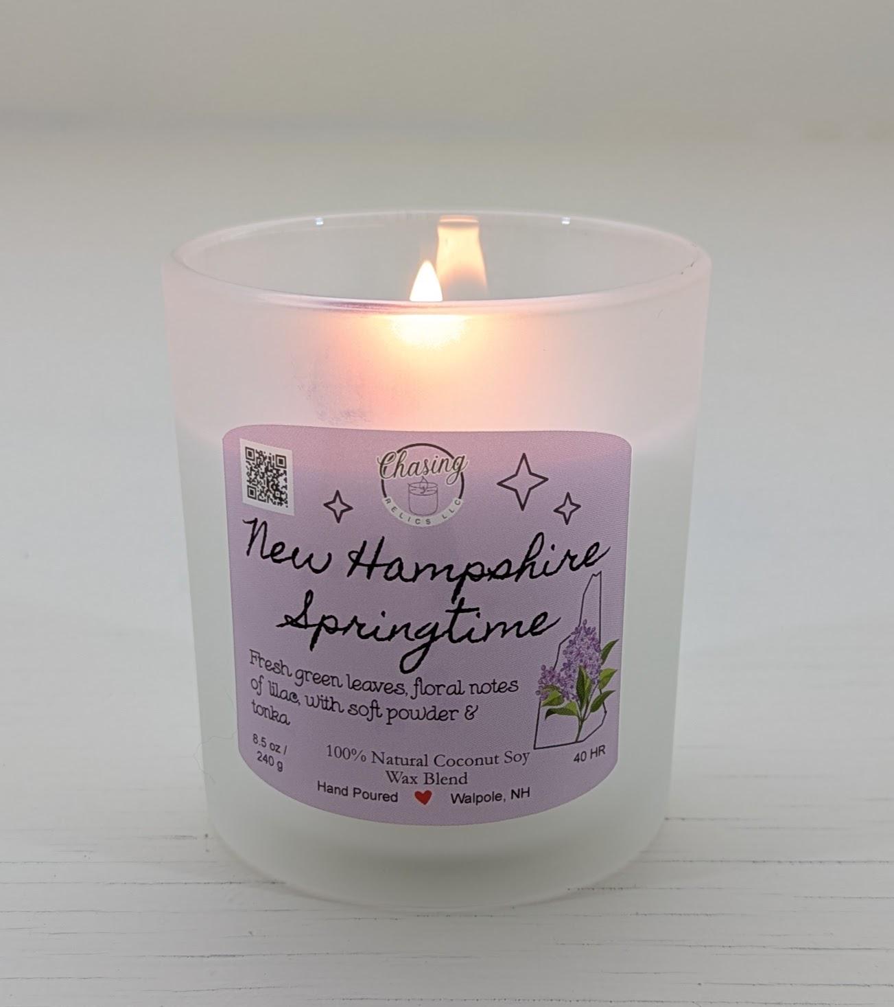 Lilac Coco-Soy Candle – 8.5 oz | Hand-Poured in Frosted Jar with Bamboo Lid | Phthalate-Free | New Hampshire Springtime Scent