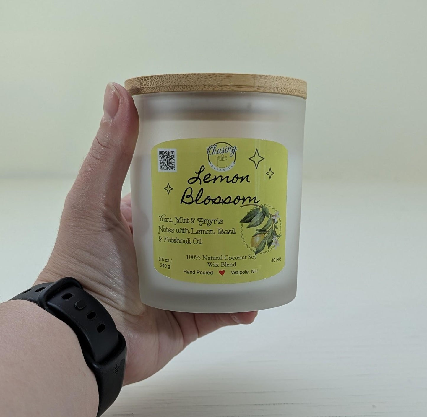 Lemon Blossom Candle – 8.5 oz | Hand-Poured in Frosted Jar with Bamboo Lid | Phthalate-Free | Summer Scent