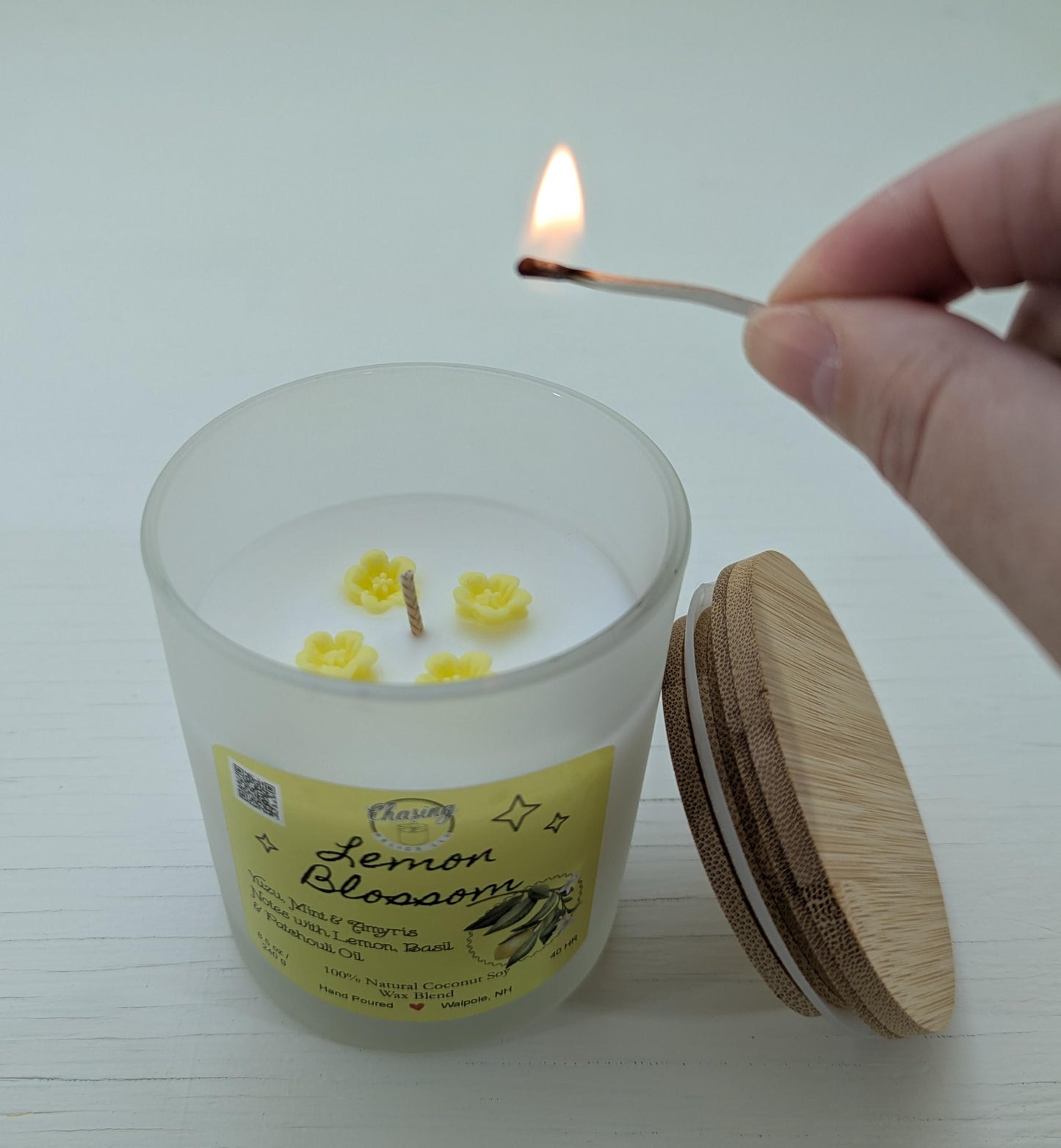 Lemon Blossom Candle – 8.5 oz | Hand-Poured in Frosted Jar with Bamboo Lid | Phthalate-Free | Summer Scent