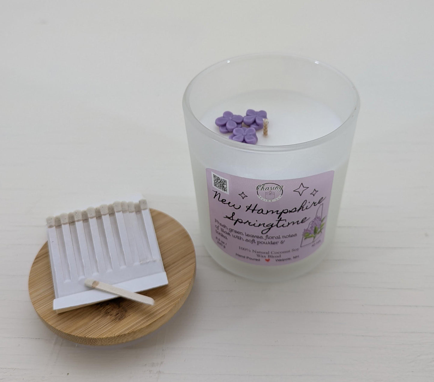 Lilac Coco-Soy Candle – 8.5 oz | Hand-Poured in Frosted Jar with Bamboo Lid | Phthalate-Free | New Hampshire Springtime Scent