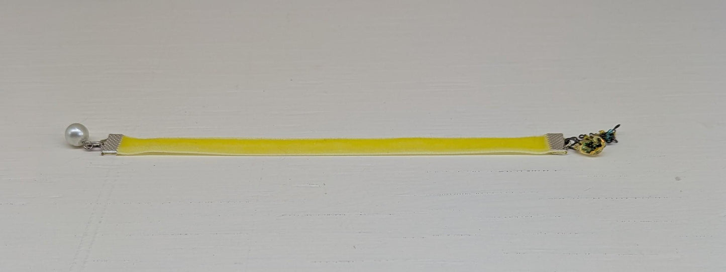 Sunny Velvet Bookmark with Vintage Beads – 6" Handmade Ribbon Bookmark with Pearl & Yellow Gem Dangles – Boho Book Accessory Gift