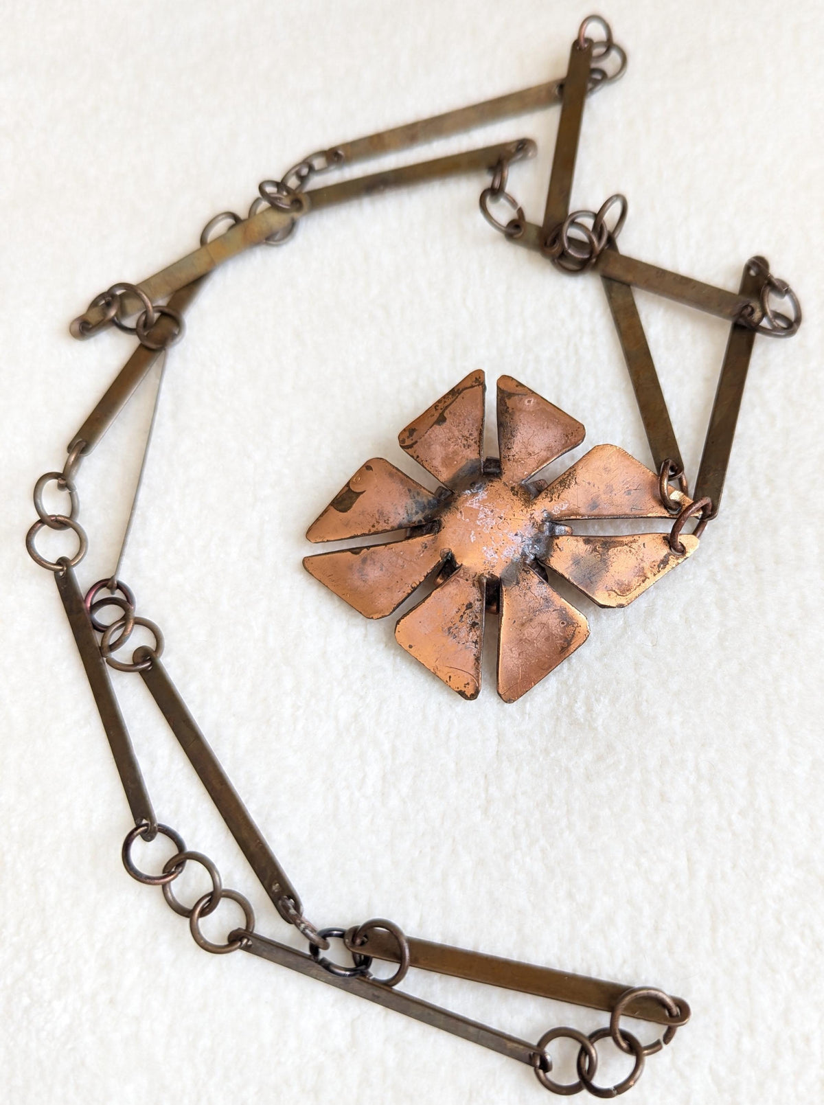 Mid Century Copper Flower Necklace – 1950s Artisan Modernist Pendant, Handcrafted Abstract Floral Statement Jewelry