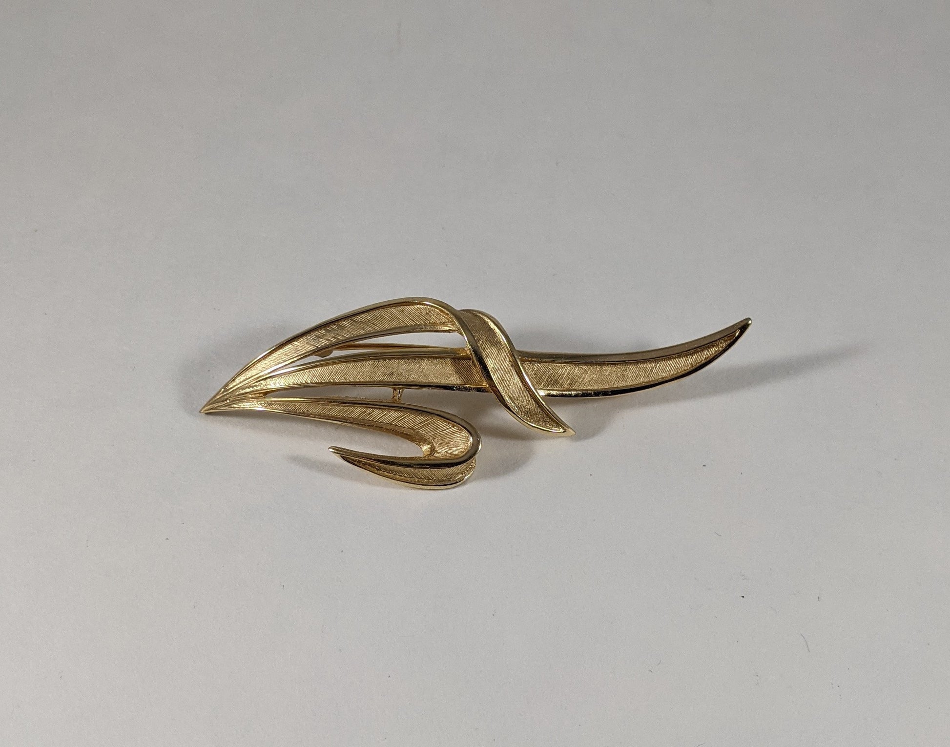 Trifari statement brooch, signed gold tone costume jewelry, vintage 1960s designer leaf pin, elegant scarf or jacket accessory