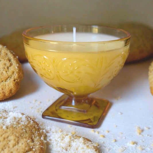 Vintage Candle, Non-Toxic, Sugar Cookie Scent, Coco-Soy Wax Blend, 8oz Daisy Amber Sherbet Cup