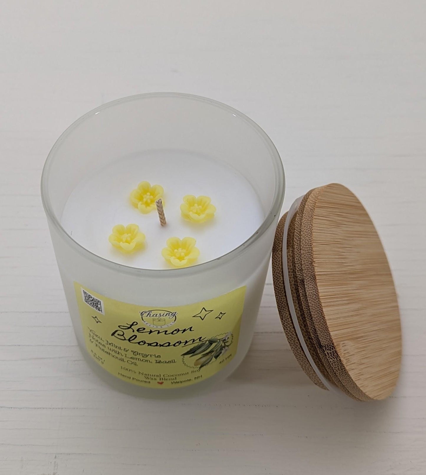 Lemon Blossom Candle – 8.5 oz | Hand-Poured in Frosted Jar with Bamboo Lid | Phthalate-Free | Summer Scent