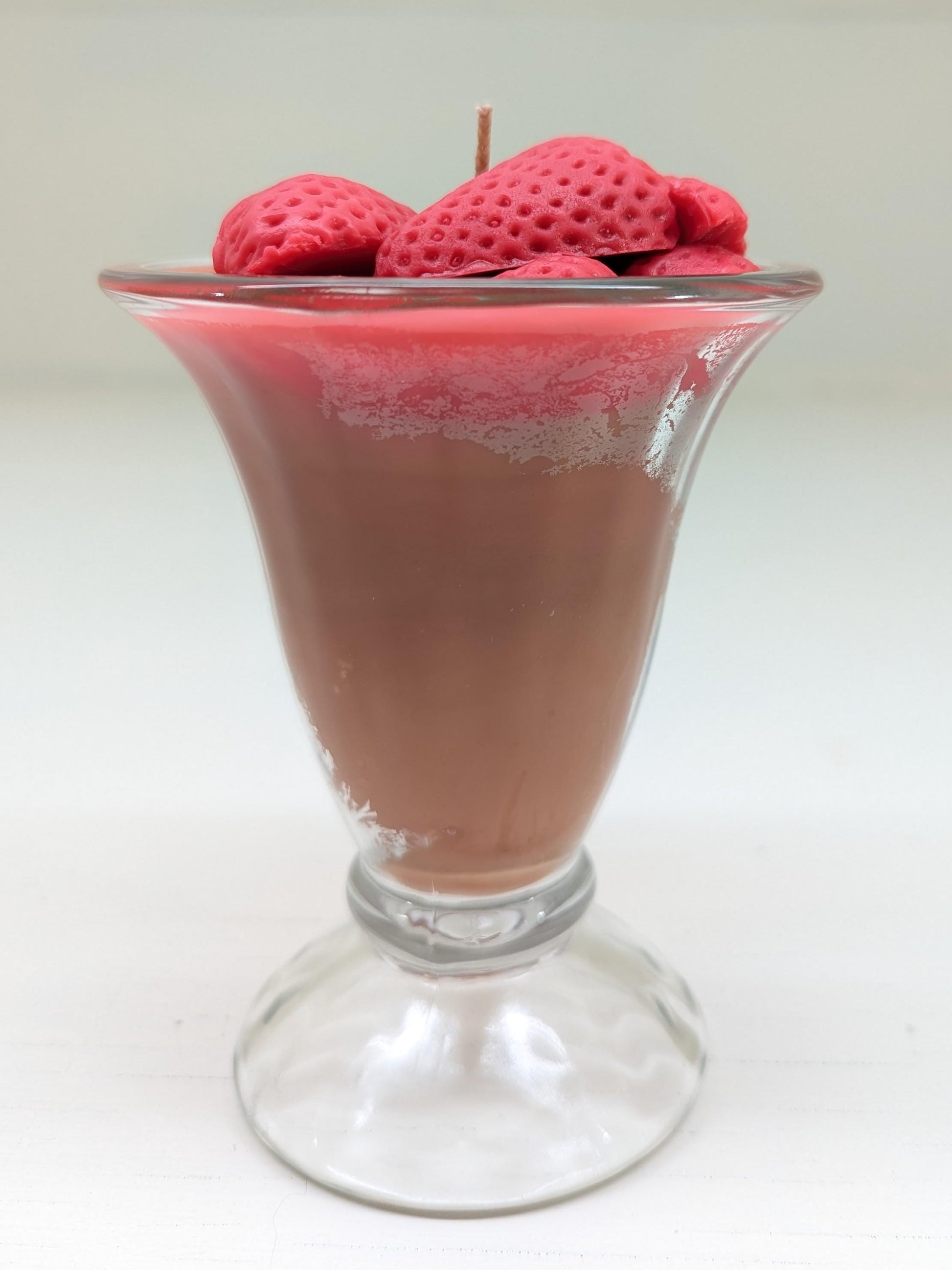 Strawberry Chocolate Sundae Candle – Vintage Glass Dessert Candle | Realistic Wax Strawberries | 6oz Coco Soy Candle | Handmade Gift