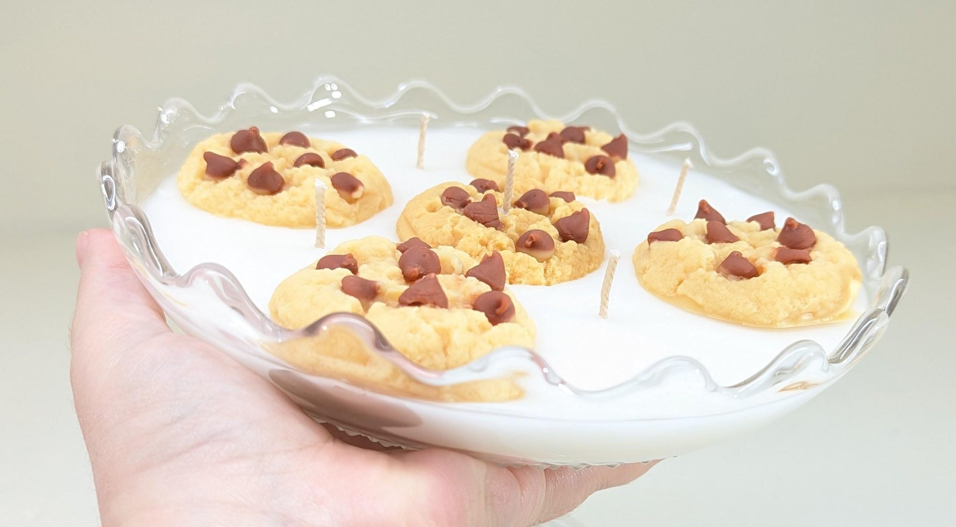 Vintage Glass Pedestal Dish Candle – 18 oz Coco Soy with 5 Wicks | Unique Centerpiece Cookie Candle | One-of-a-Kind Gift for Home Décor