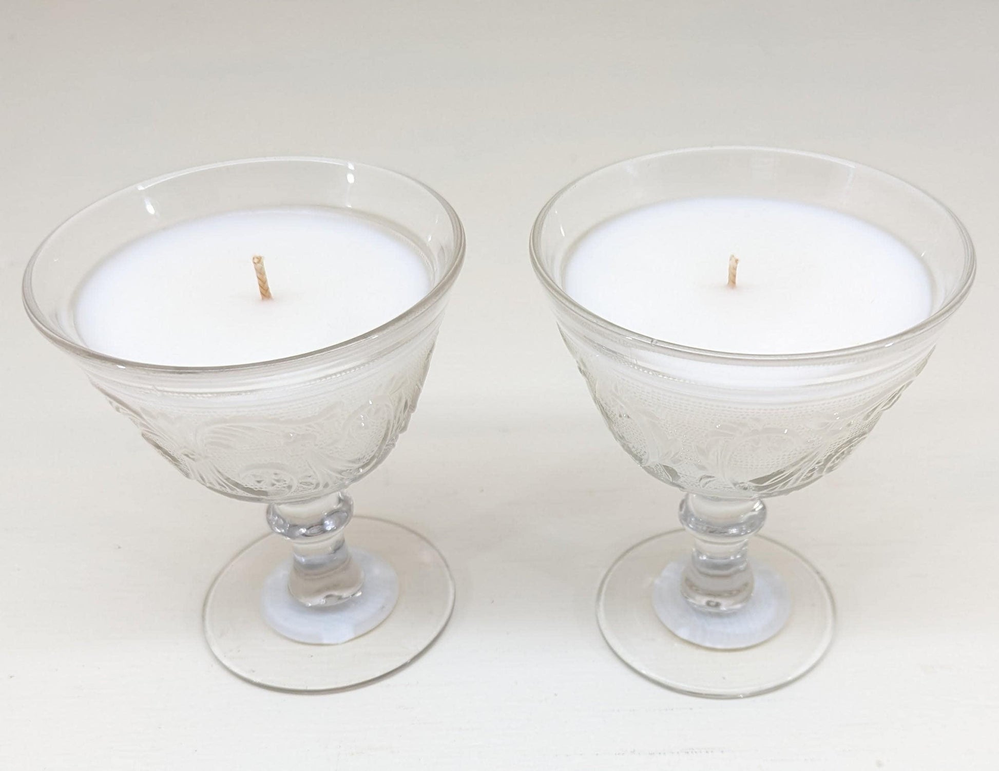 Lemon Blossom Scented Candles with Bookmark Bundle | Vintage Glass, Coco-Soy Wax & Velvet Ribbon