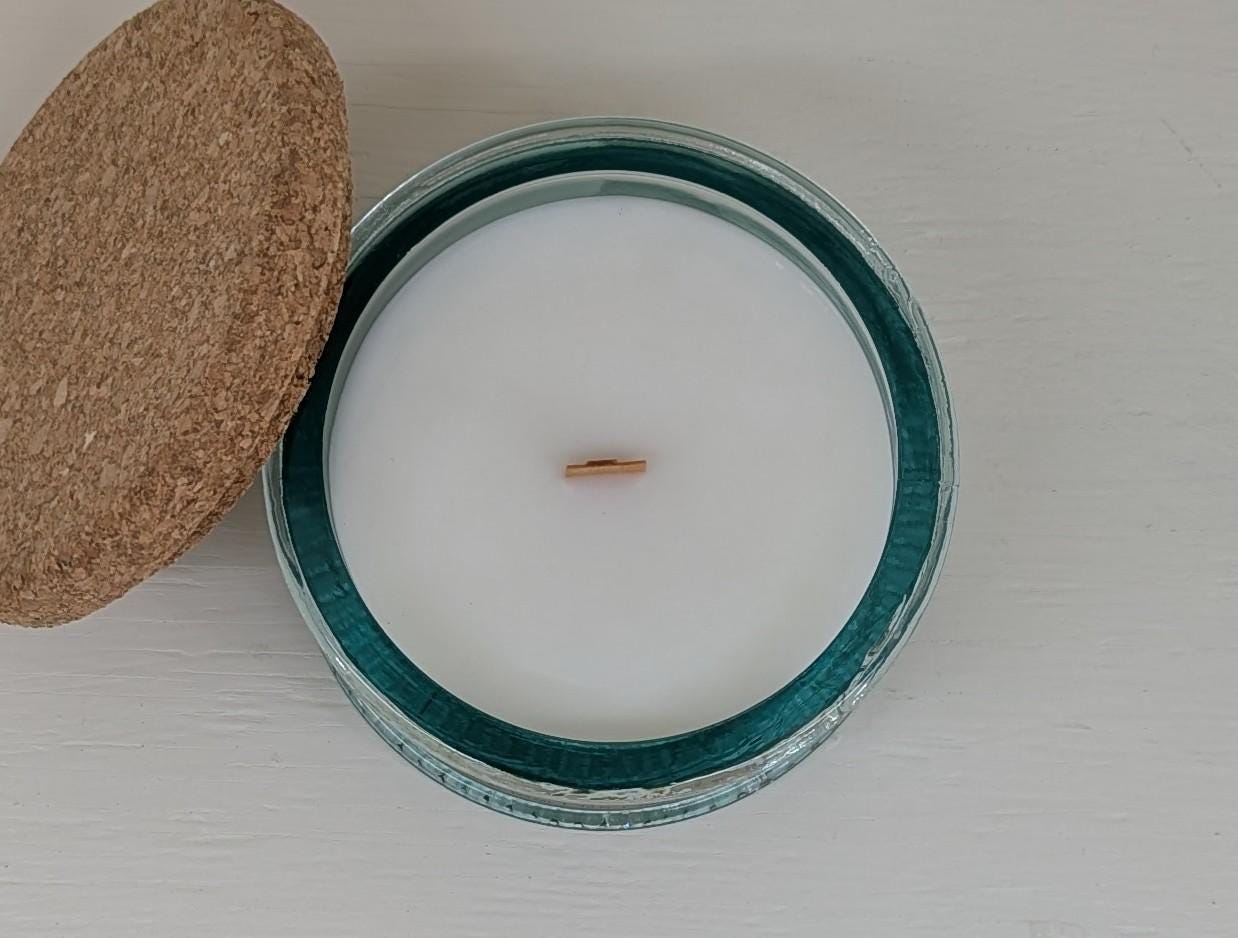 Lilac Candle in Recycled Glass | 8oz Hand-Poured Coco-Soy Wax | Wooden Wick Floral Scented Gift