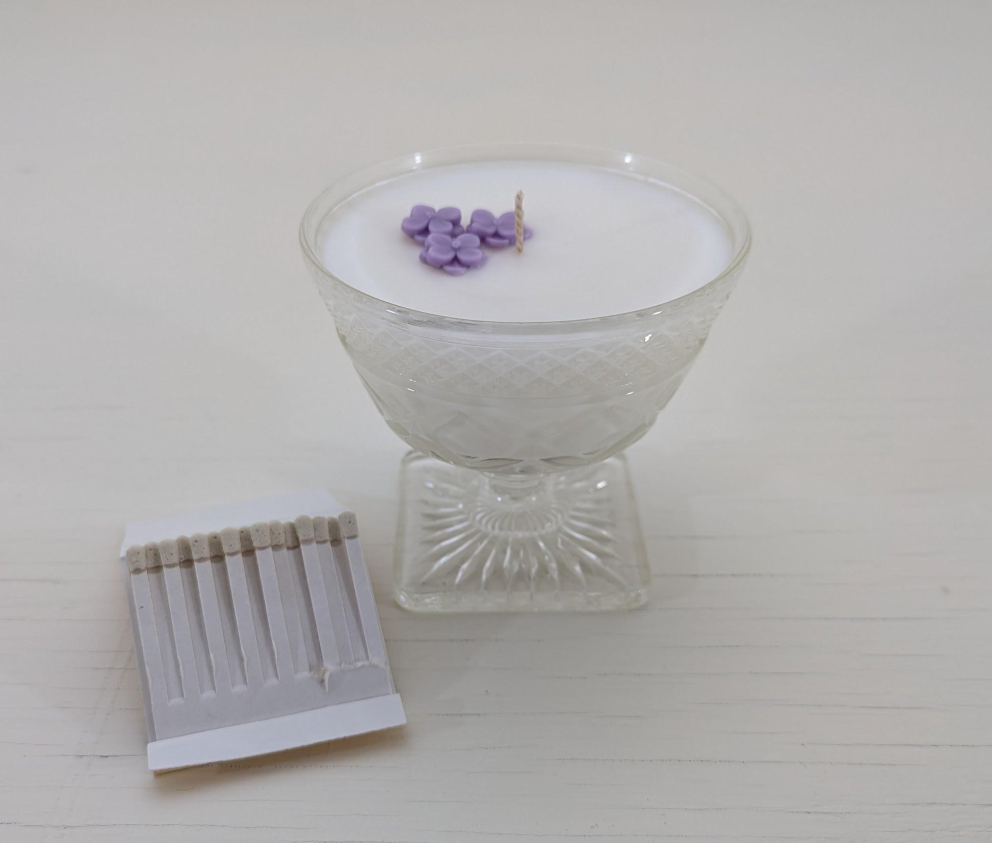 Lilac Soy Candle in Vintage Sherbet Cup – 6 oz | Hand-Poured Coco-Soy Wax | Phthalate-Free | New Hampshire Springtime Scent
