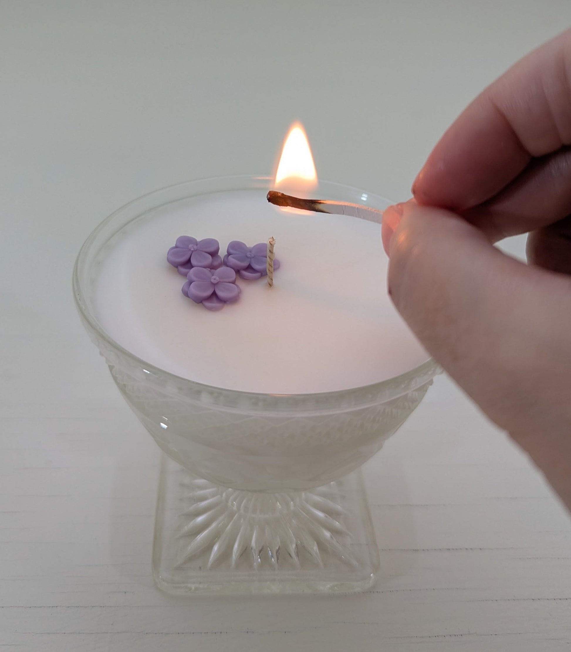 Lilac Soy Candle in Vintage Sherbet Cup – 6 oz | Hand-Poured Coco-Soy Wax | Phthalate-Free | New Hampshire Springtime Scent