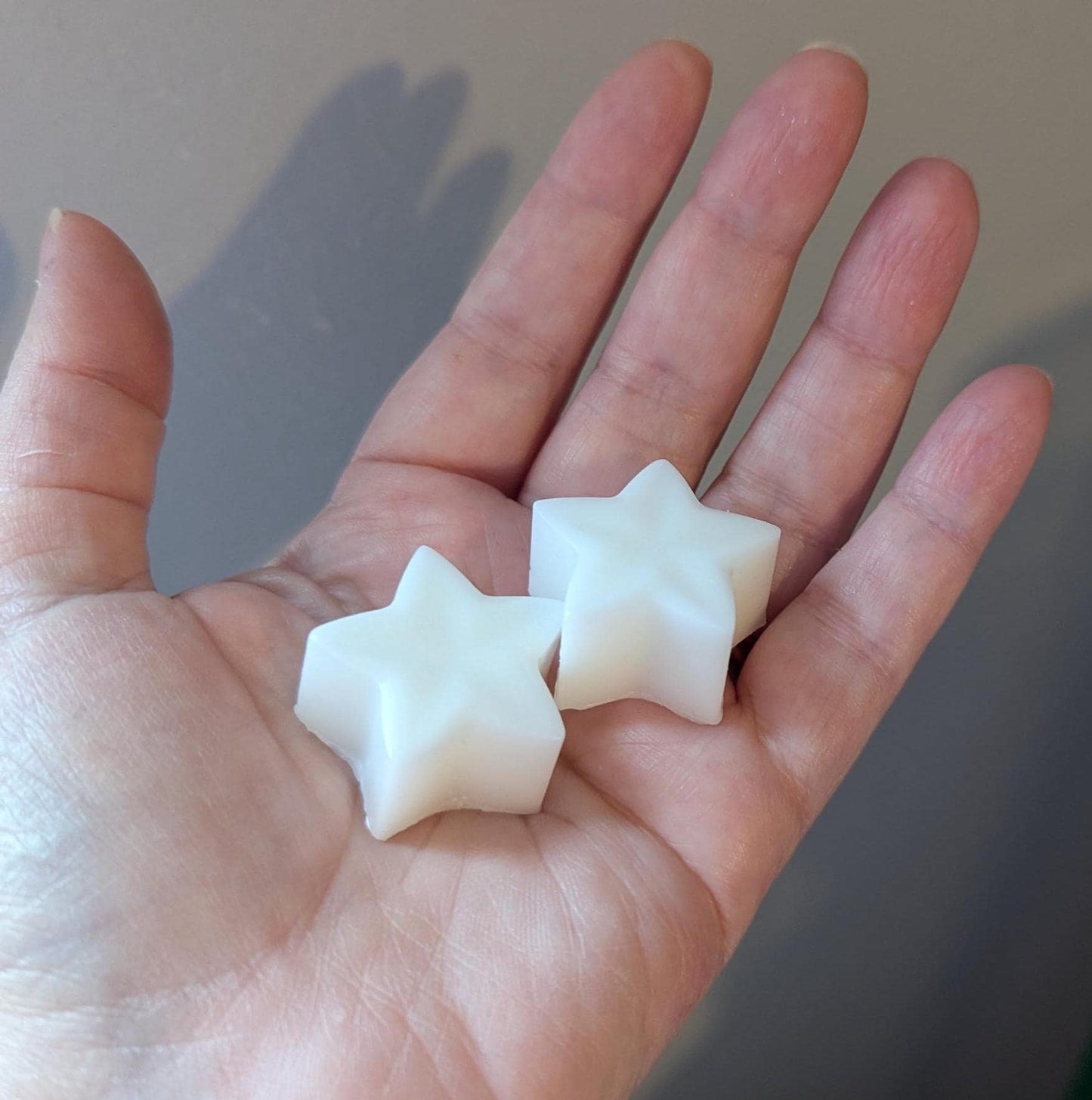 Wax Melt Samples in Clean Shave, Coconut Soy Blend, Net Weight 1 oz Star Tarts for Warmer