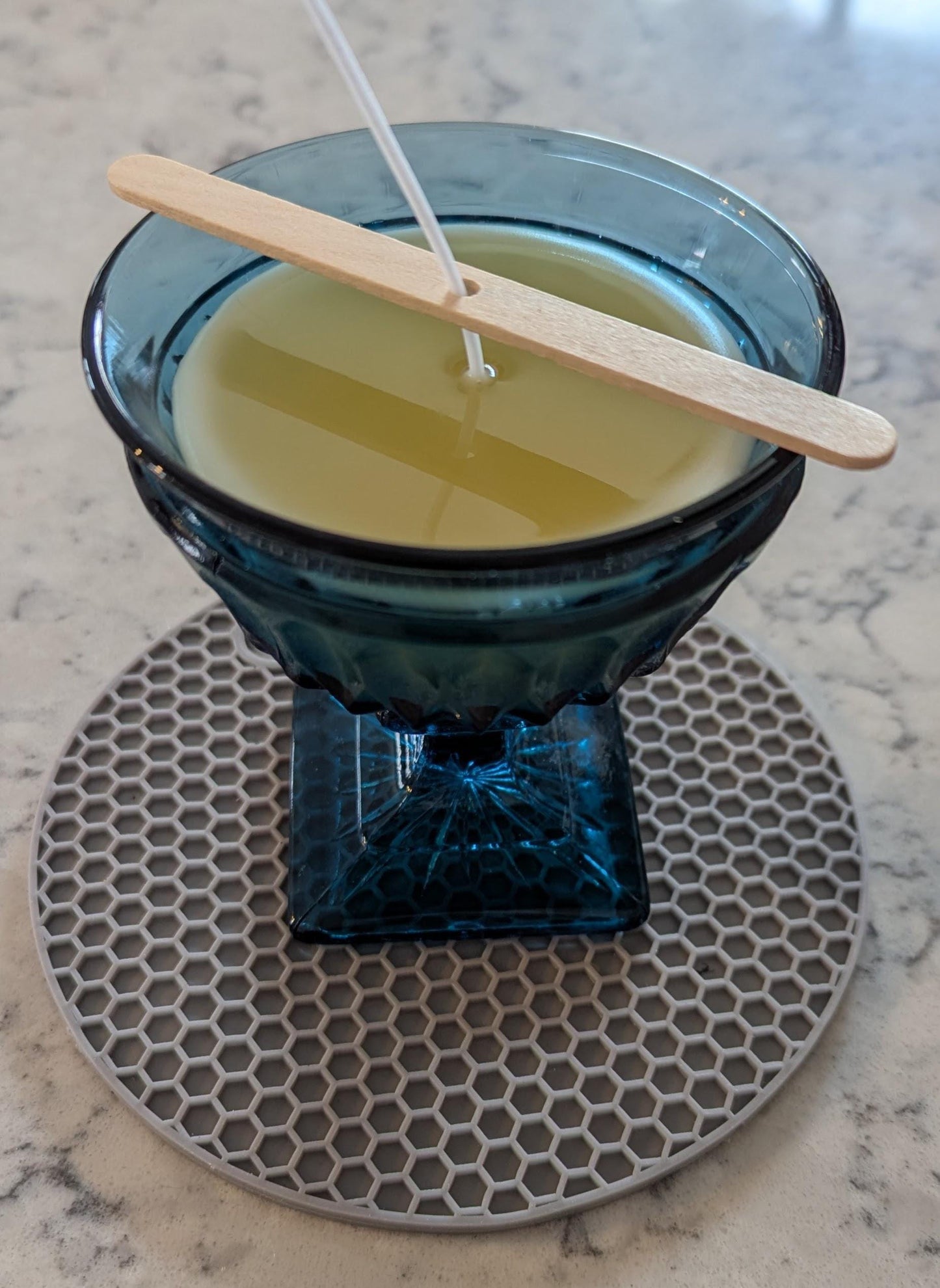 Vintage Candle, Non-Toxic Clean Shave, Coco-Soy Wax Blend, 8.5 oz Fresh Scent