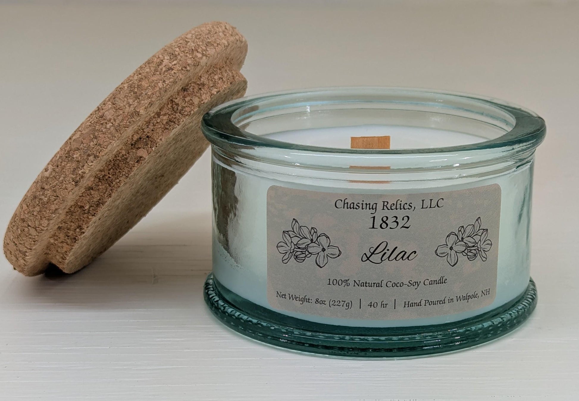 Lilac Candle in Recycled Glass | 8oz Hand-Poured Coco-Soy Wax | Wooden Wick Floral Scented Gift