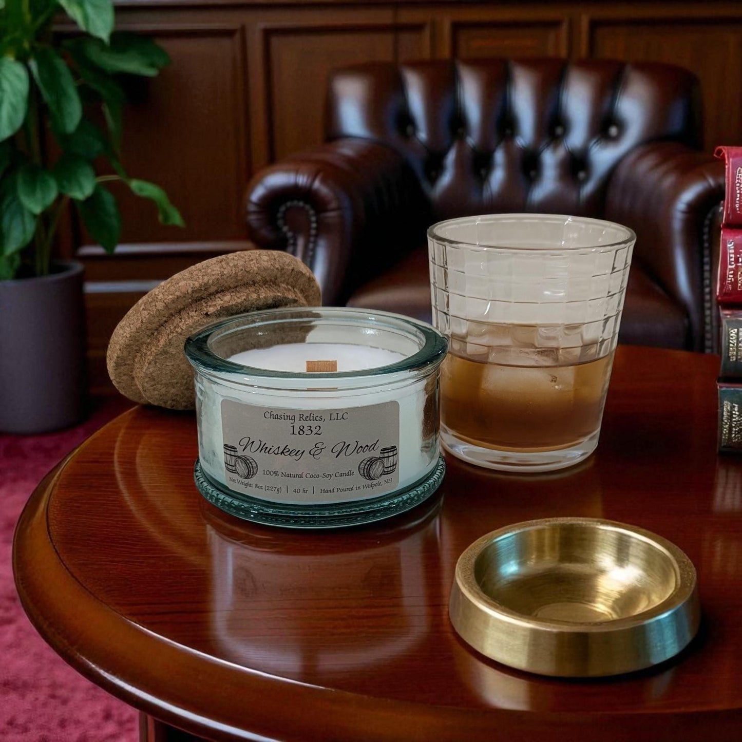 Whiskey and Wood Candle – Bourbon, Oak and Patchouli | Masculine Scented Candle in Vintage Glass | Wooden Wick | 1832 Collection | Hand Pour