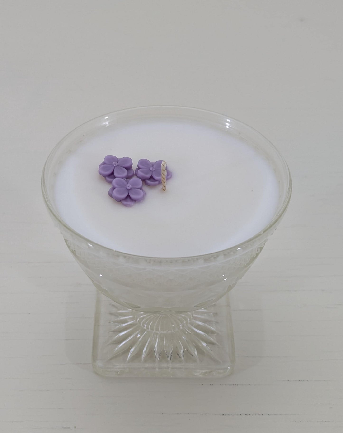 Lilac Soy Candle in Vintage Sherbet Cup – 6 oz | Hand-Poured Coco-Soy Wax | Phthalate-Free | New Hampshire Springtime Scent