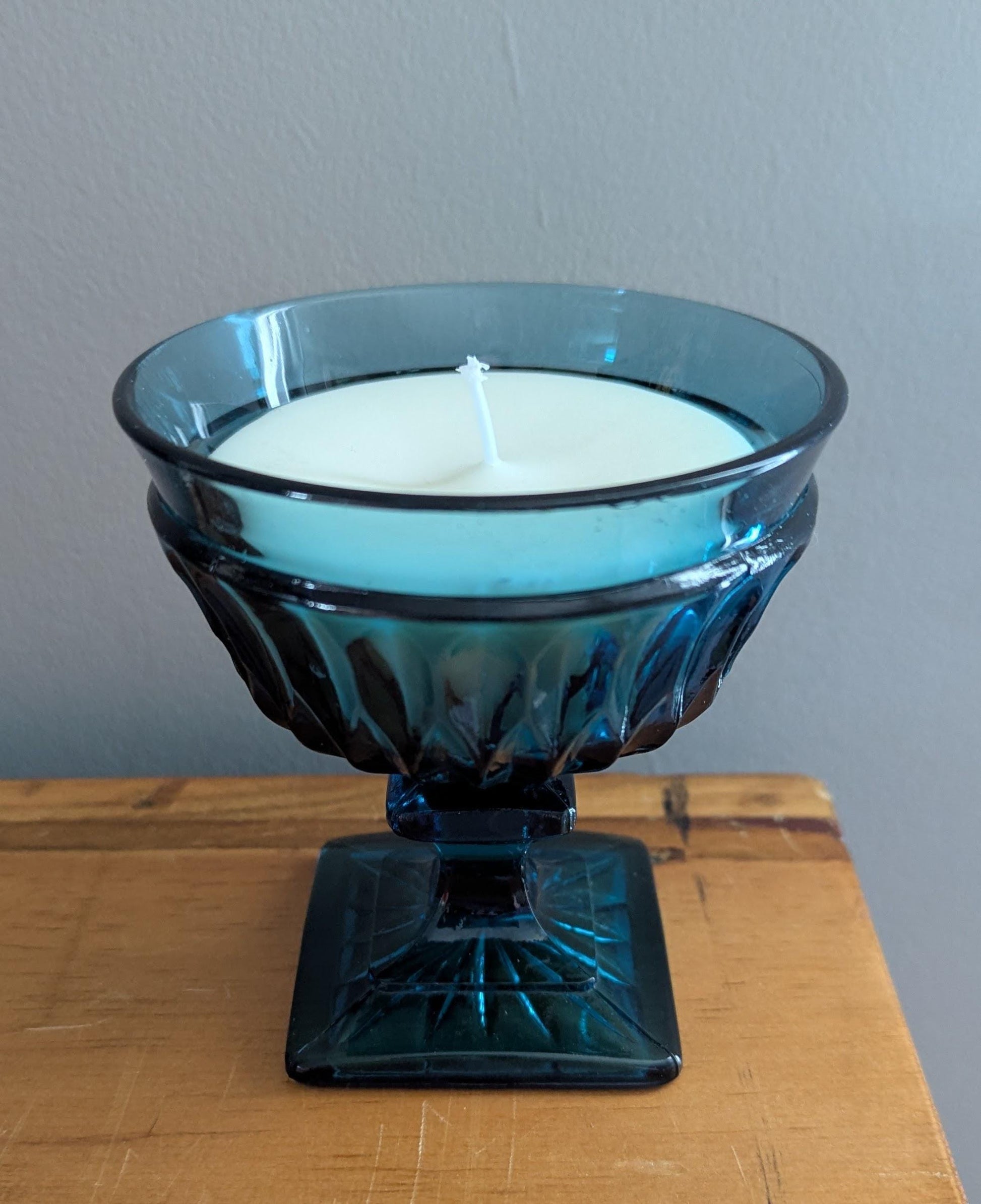 Vintage Candle, Non-Toxic Clean Shave, Coco-Soy Wax Blend, 8.5 oz Fresh Scent