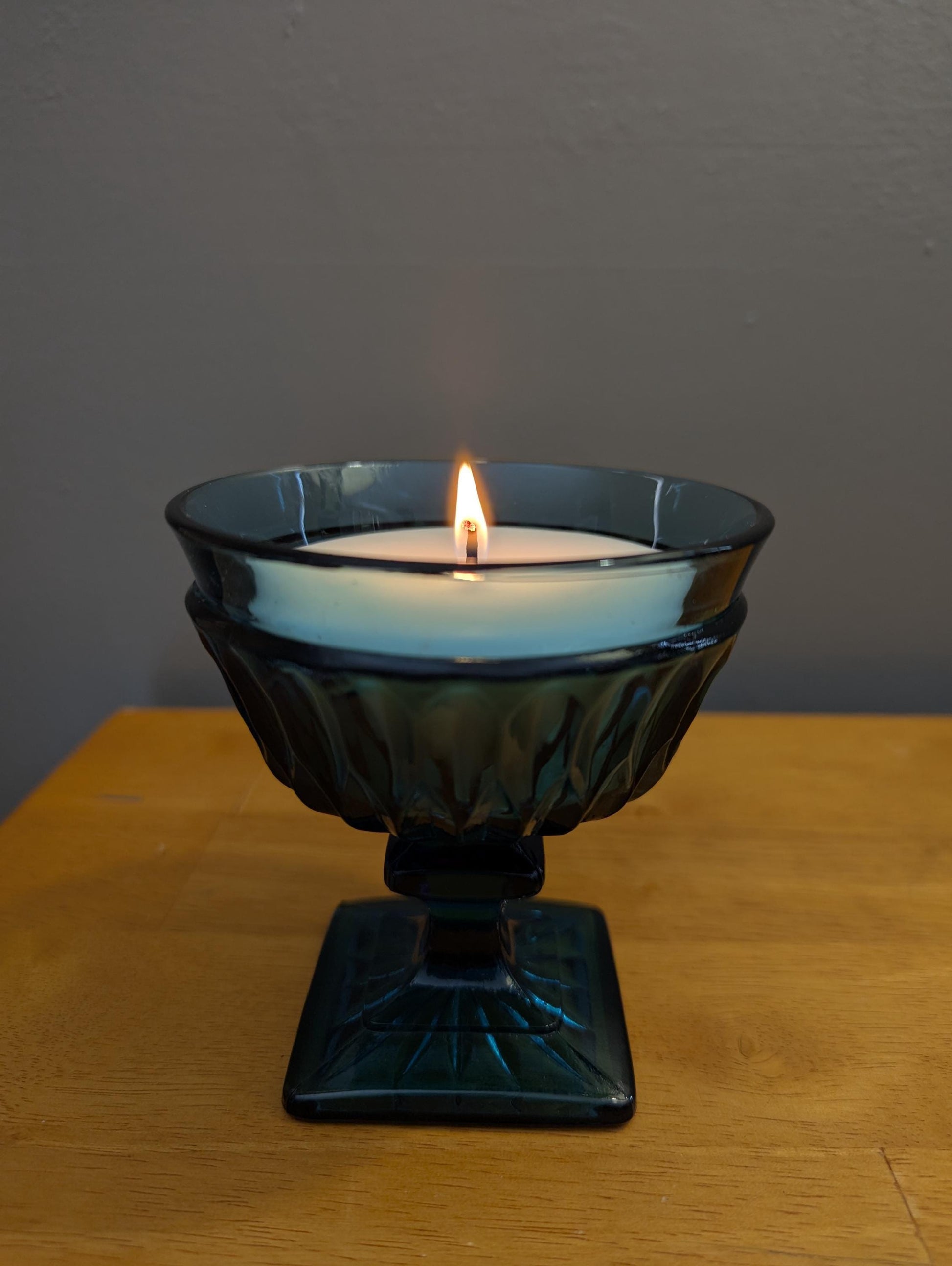 Vintage Candle, Non-Toxic Clean Shave, Coco-Soy Wax Blend, 8.5 oz Fresh Scent