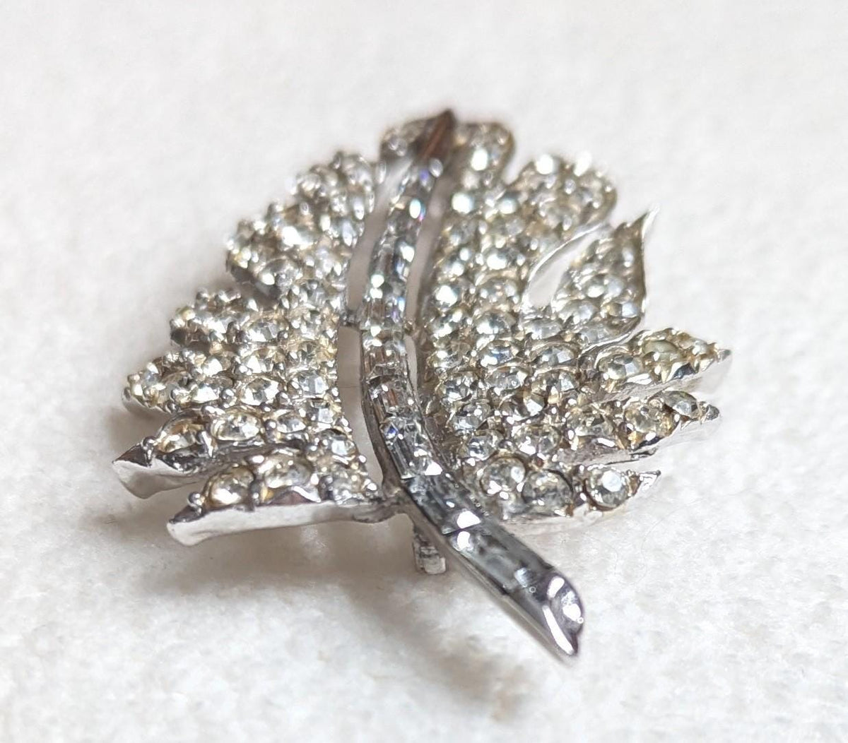 Pell Rhinestone Leaf Brooch | Vintage 1950s Silver Tone Botanical Pin