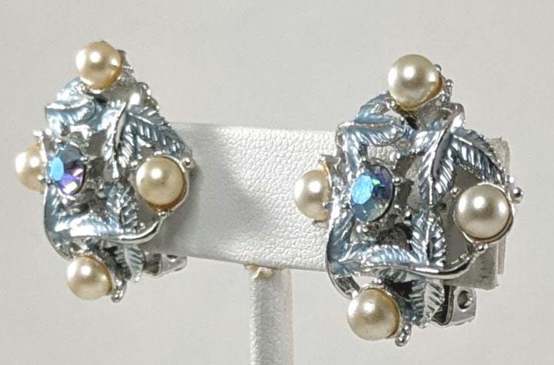 Vintage Baby Blue Clip-On Earrings – Faux Pearl Accents, 1950s Pastel Costume Jewelry