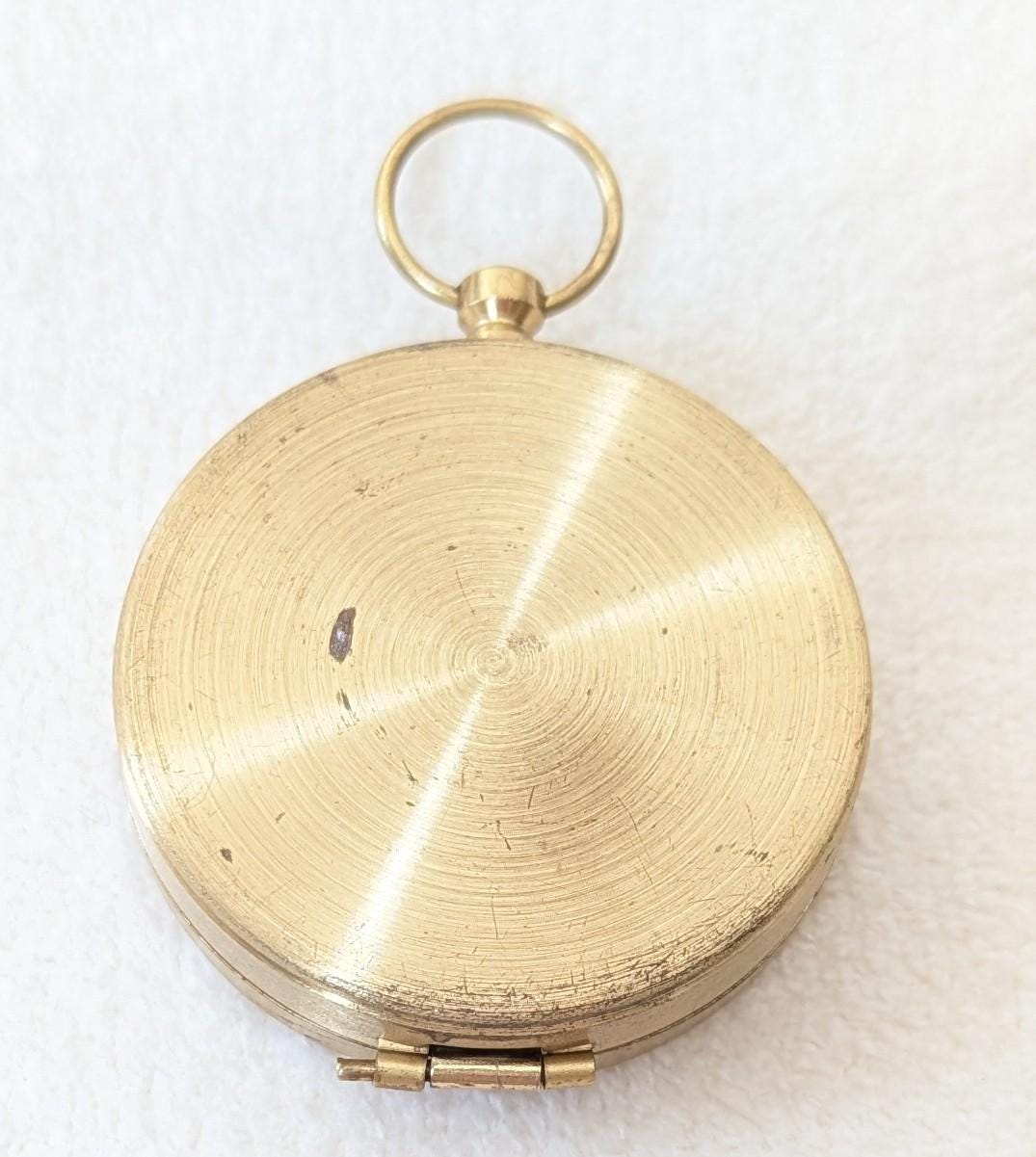 Vintage Brass Pocket Compass – Hinged Nautical Navigation Tool
