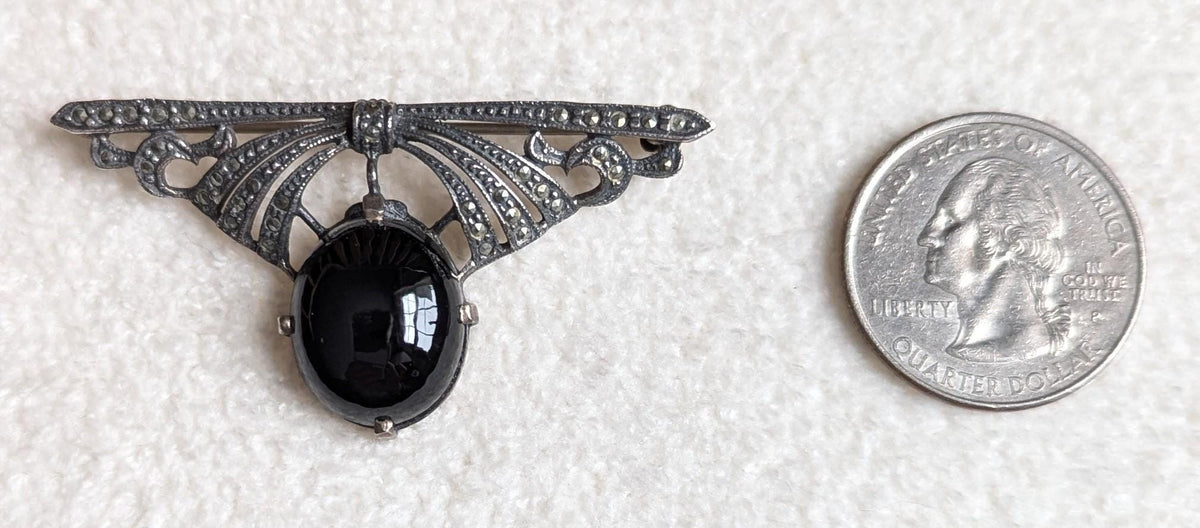 Vintage Art Deco Sterling Silver Onyx Marcasite Bow Brooch