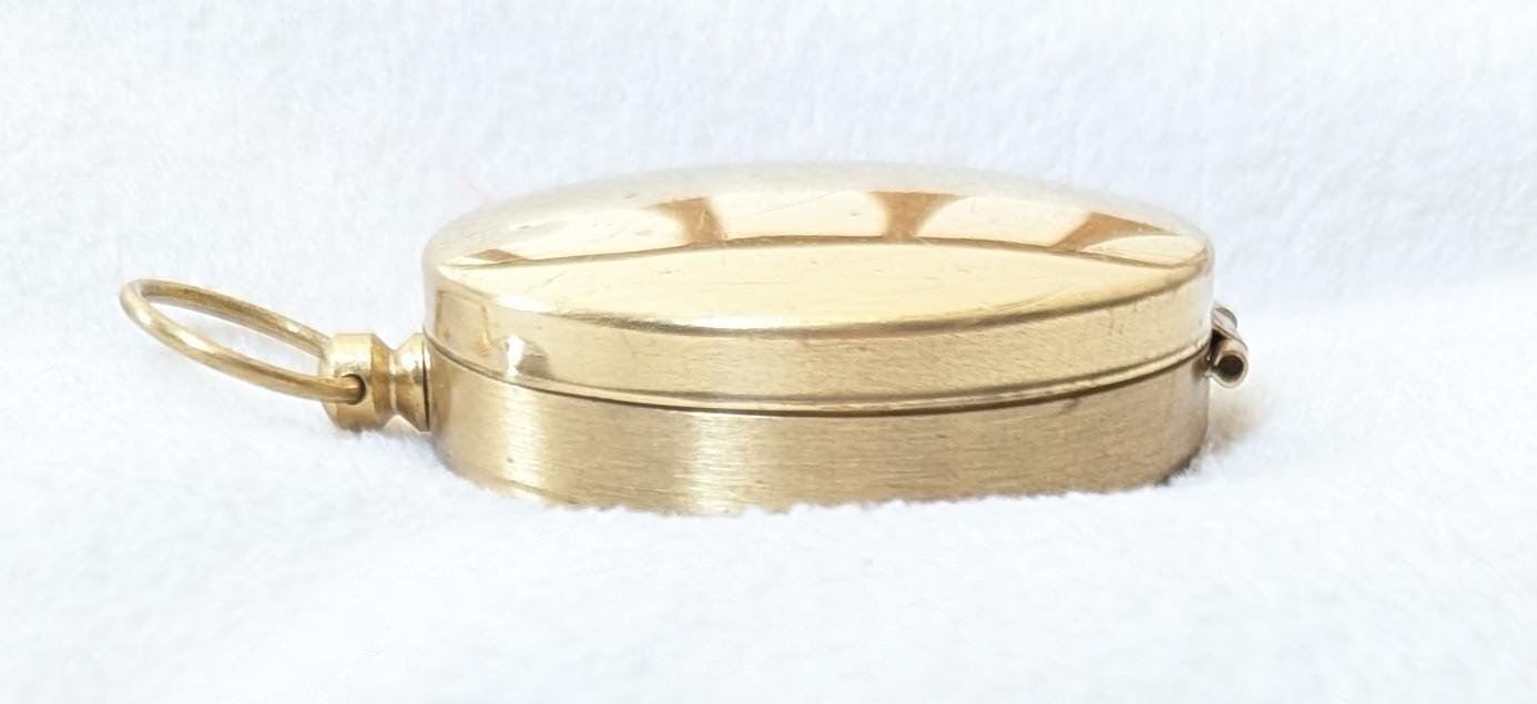 Vintage Brass Pocket Compass with Hinged Cover – Working Nautical Compass, Explorer Gift, Collectible Navigation Tool