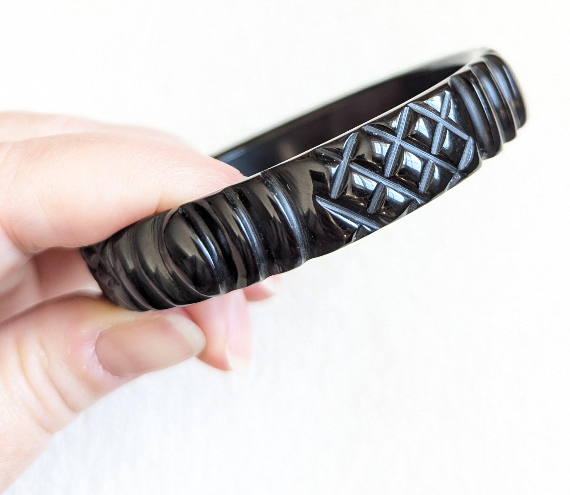 Vintage Black Carved Bakelite Bangle | Art Deco Jewelry