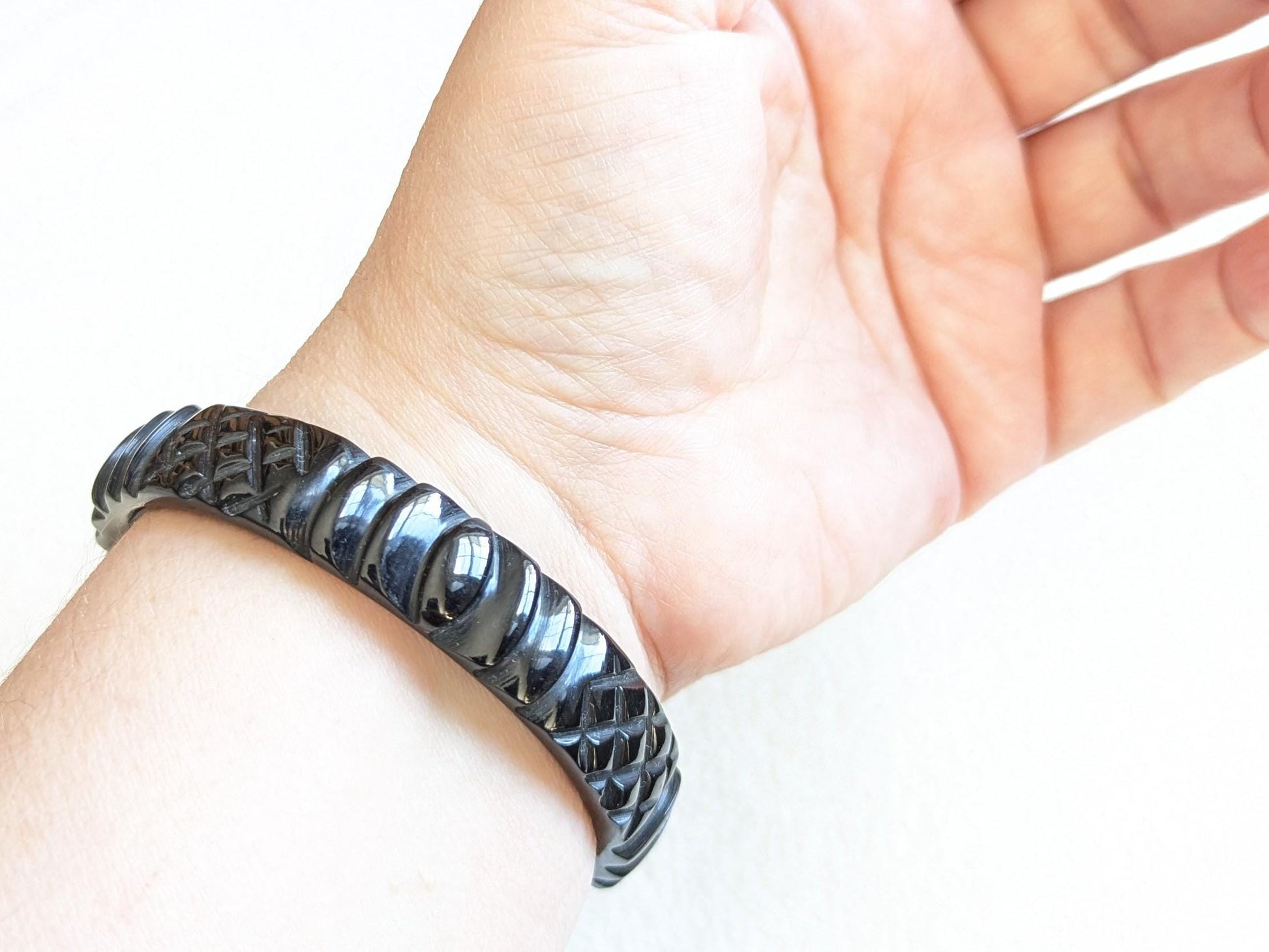 Vintage Black Carved Bakelite Bangle | Art Deco Jewelry