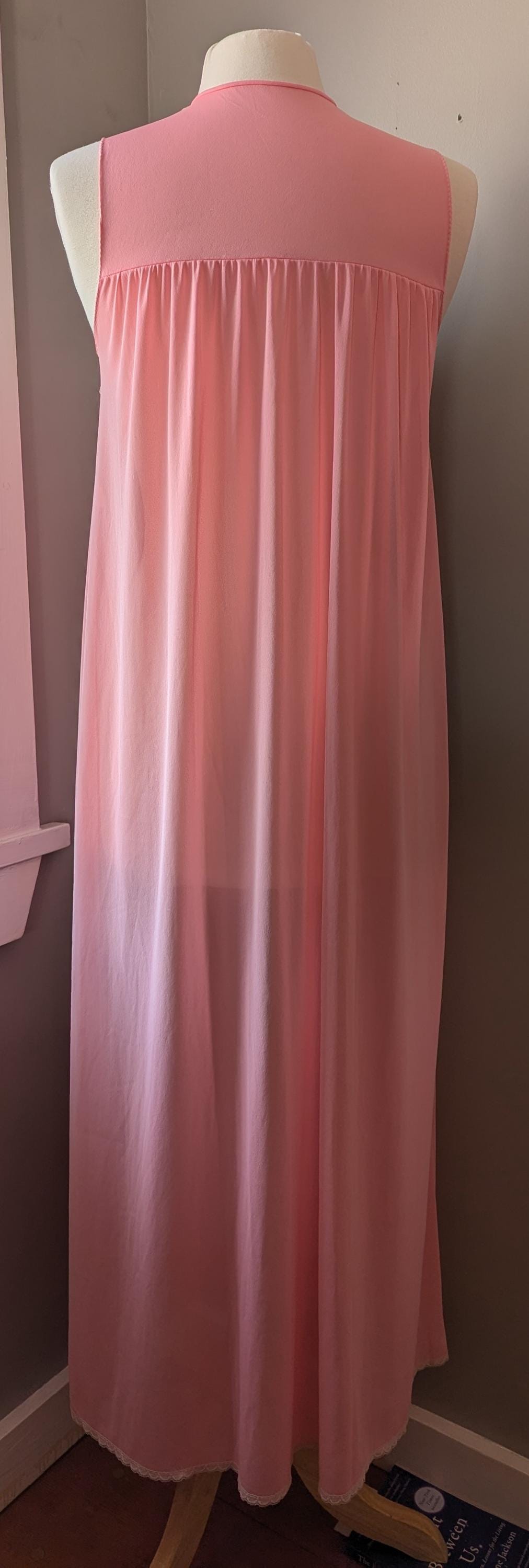 Vintage Kayser Pink Nylon Nightgown Lace Yoke Ribbon Trim Romantic Lingerie Gown Size M