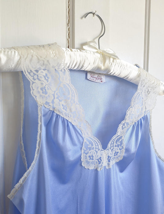 Vintage Vanity Fair Baby Blue Nylon Nightgown with Ivory Lace – 1970s Lingerie M