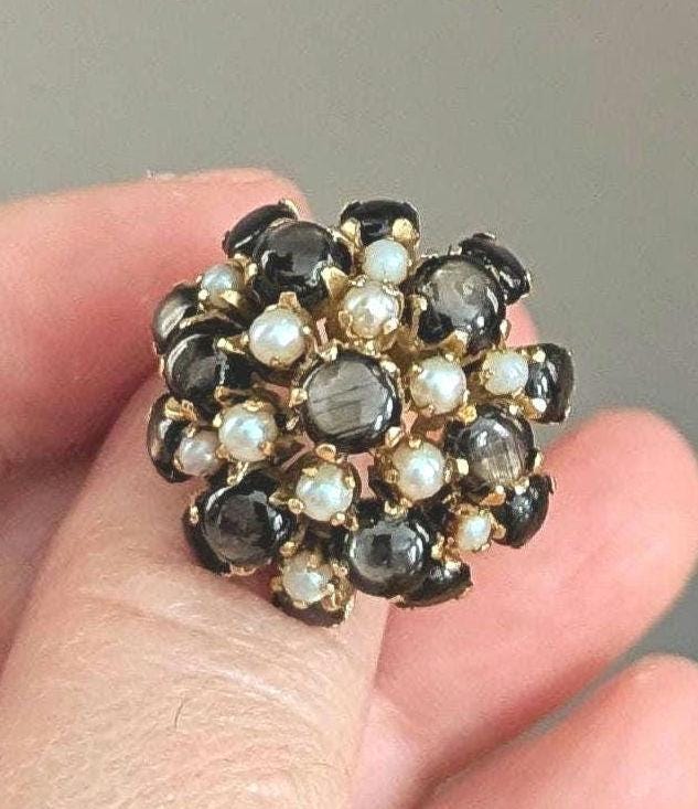 Vintage Star Sapphire Seed Pearl Cluster Ring – 14k Gold Statement Estate Jewelry