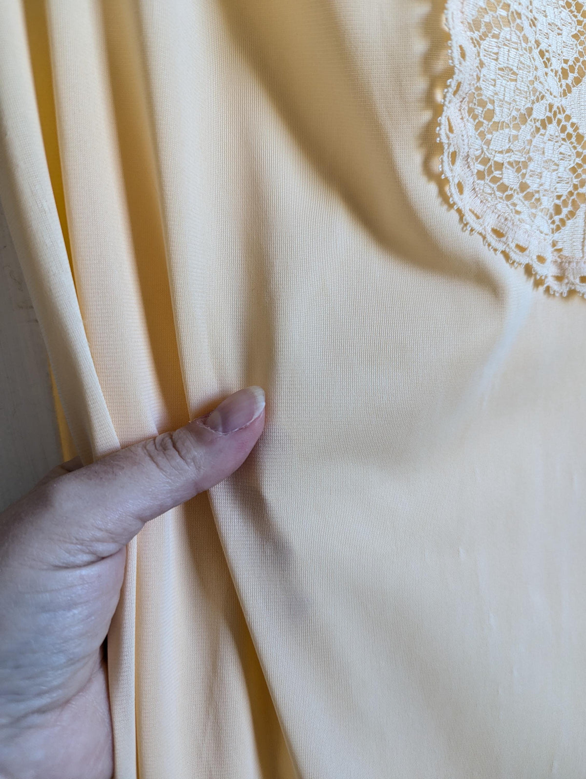 Vintage Vanity Fair Peach Nylon Nightgown with Lace Bib – Size Small
