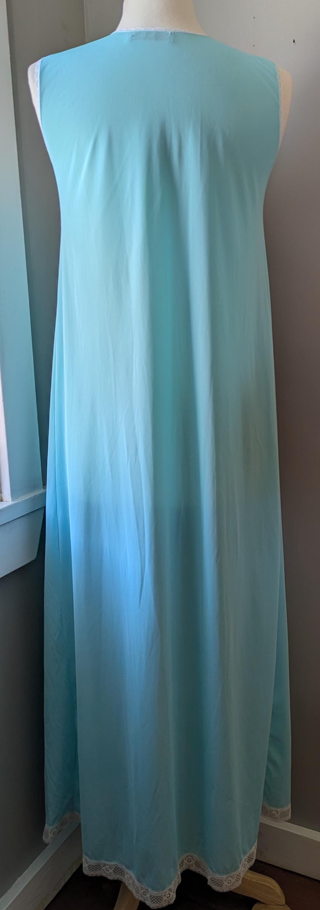 Vintage Aristocraft Turquoise Nylon Nightgown Lace Trim Pintuck Bodice Sleeveless Long Nightgown 70s Lingerie