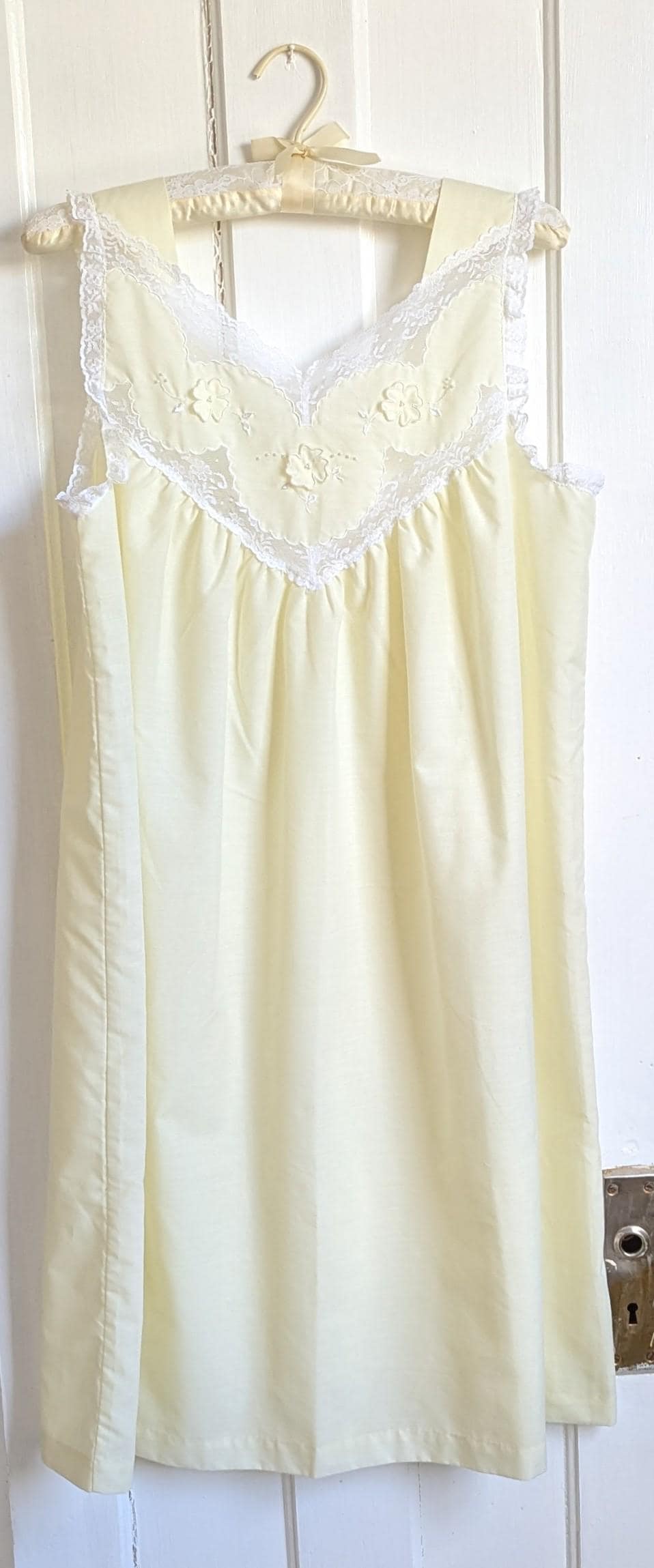Vintage Barbizon Cotton Nightgown: Lace Trim Waltz Length Sleep Dress