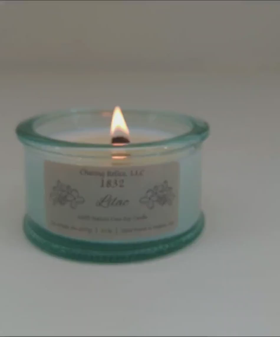 Lilac Candle in Recycled Glass | 8oz Hand-Poured Coco-Soy Wax | Wooden Wick Floral Scented Gift